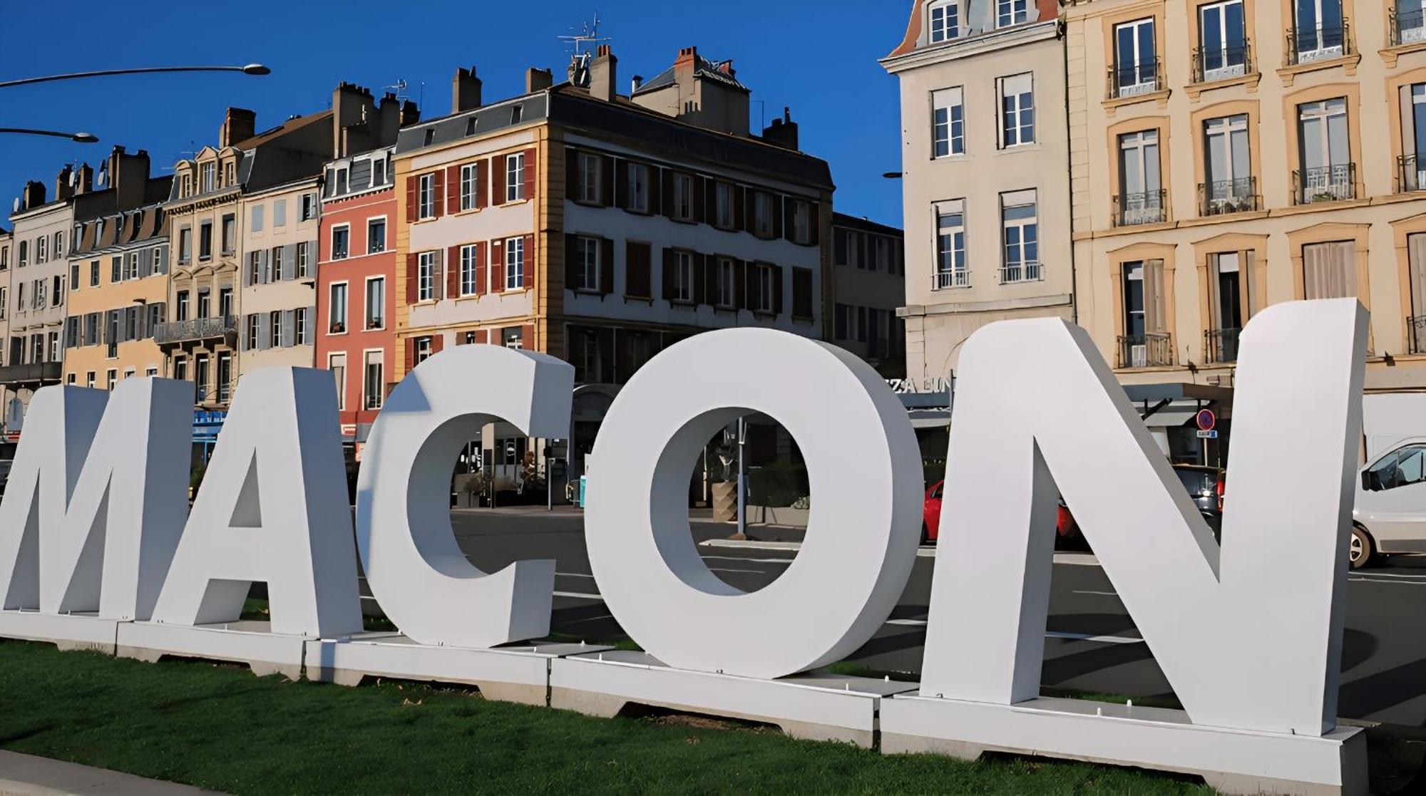 Le Maconnais - Hyper Centre Macon - Parking Gratuit - A 600M De La Gare Lägenhet Exteriör bild